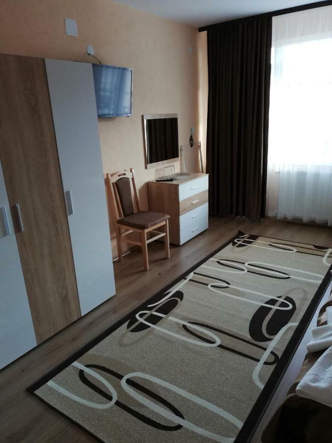 Вили Елеганс Сърница Esterno foto